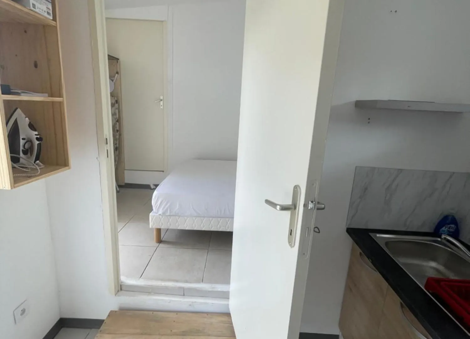 Petit F2 Entierement Renove Equipe En Energie Solaire Et Citerne D Eau Apartment 0*, Petit-Bourg